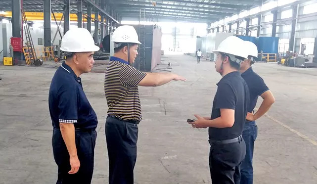 肇慶高新區(qū)黨工委關鍵副書記一行蒞臨鵬凱新工廠考察調(diào)研