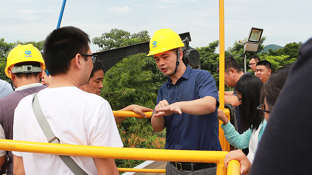 鵬凱環(huán)境朱梟強博士介紹項目工藝情況