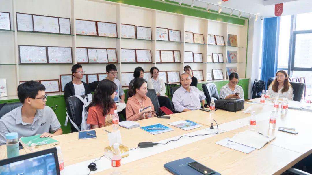 鵬凱環(huán)境聯(lián)合華南理工大學(xué)交流探討環(huán)節(jié)