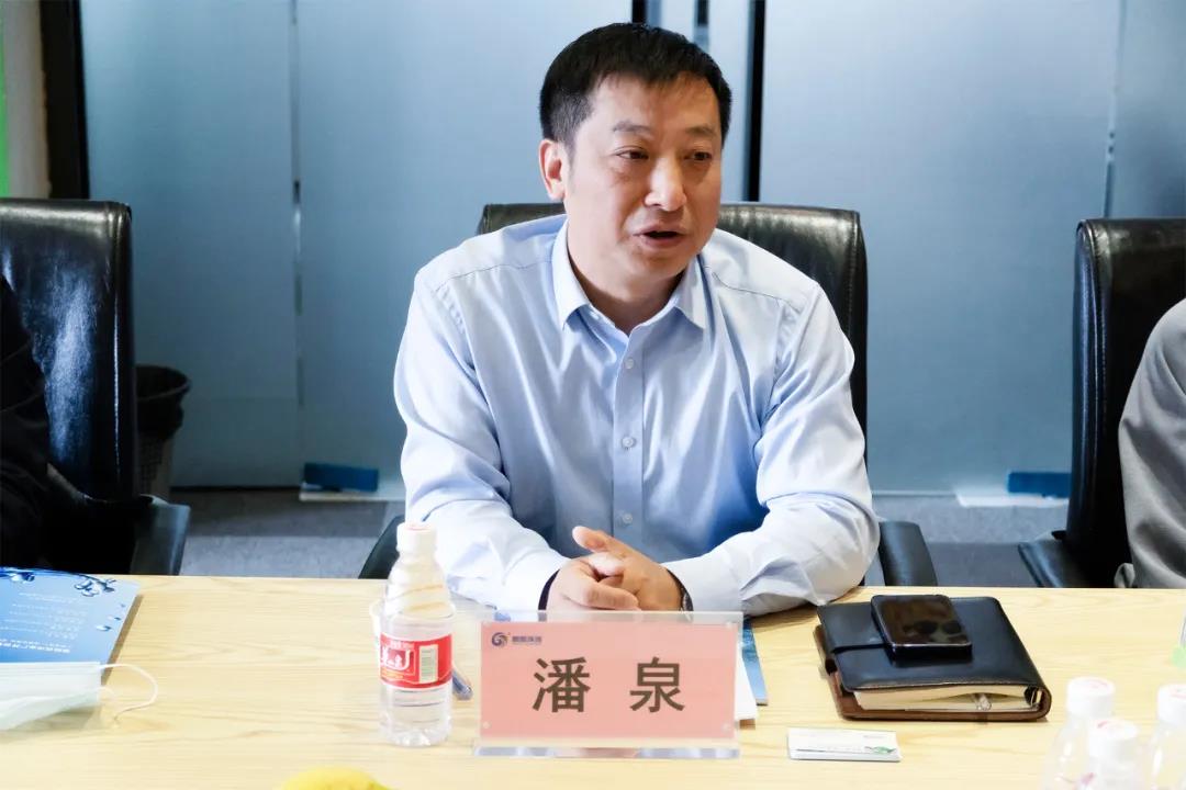 鵬凱環(huán)境常務(wù)副總經(jīng)理潘泉發(fā)表講話